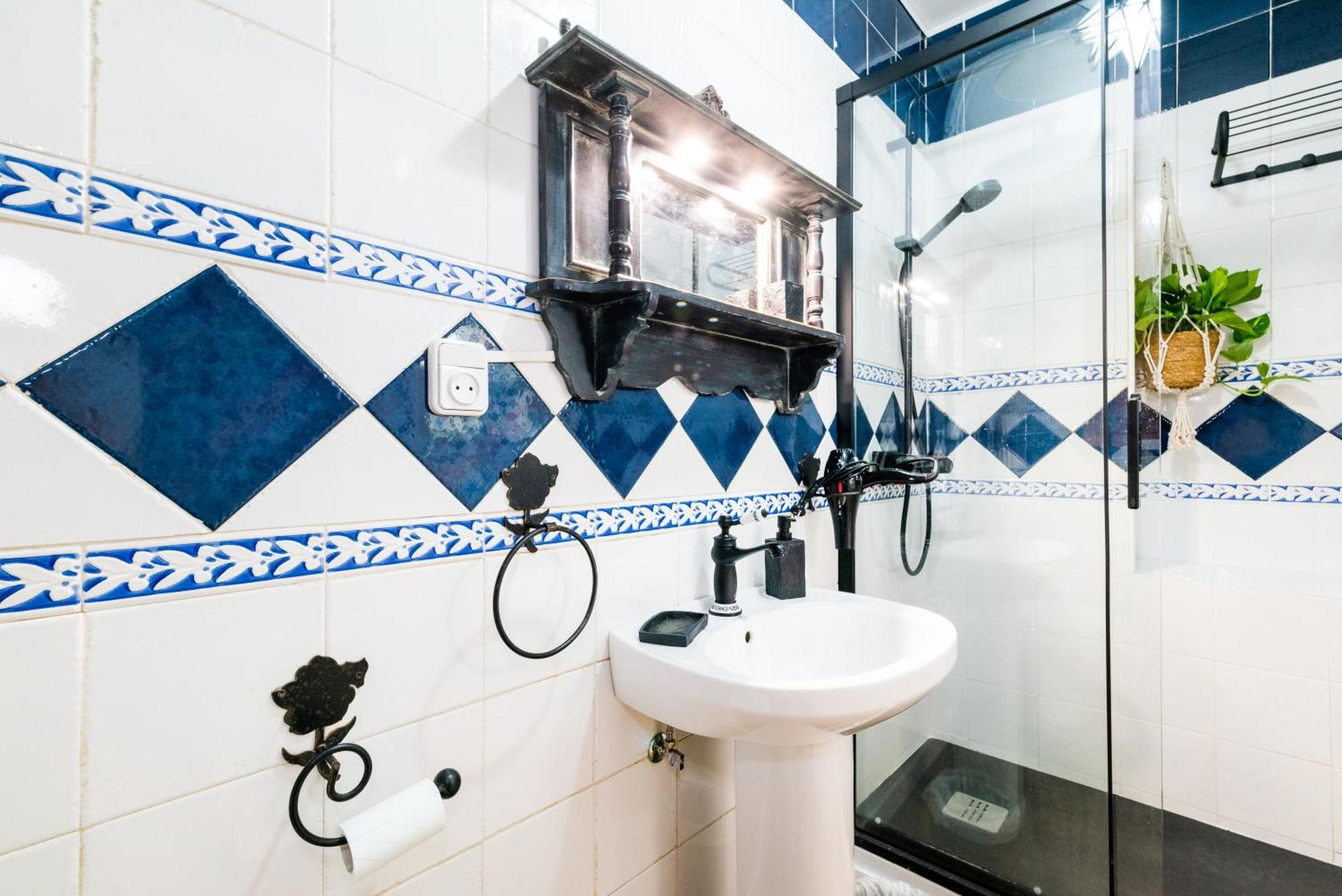 גרנדה Apartamento Las Mil Y Una Noches מראה חיצוני תמונה